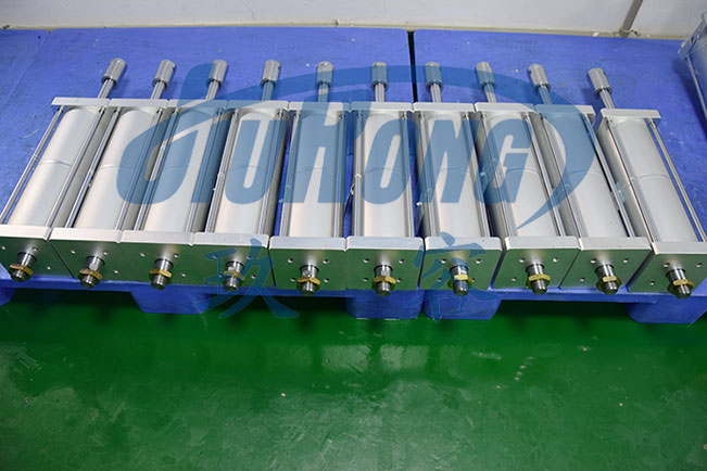 2倍可調(diào)行程倍力氣缸產(chǎn)品正面圖